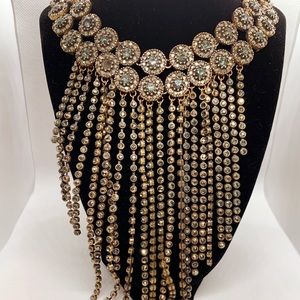 Statement necklace